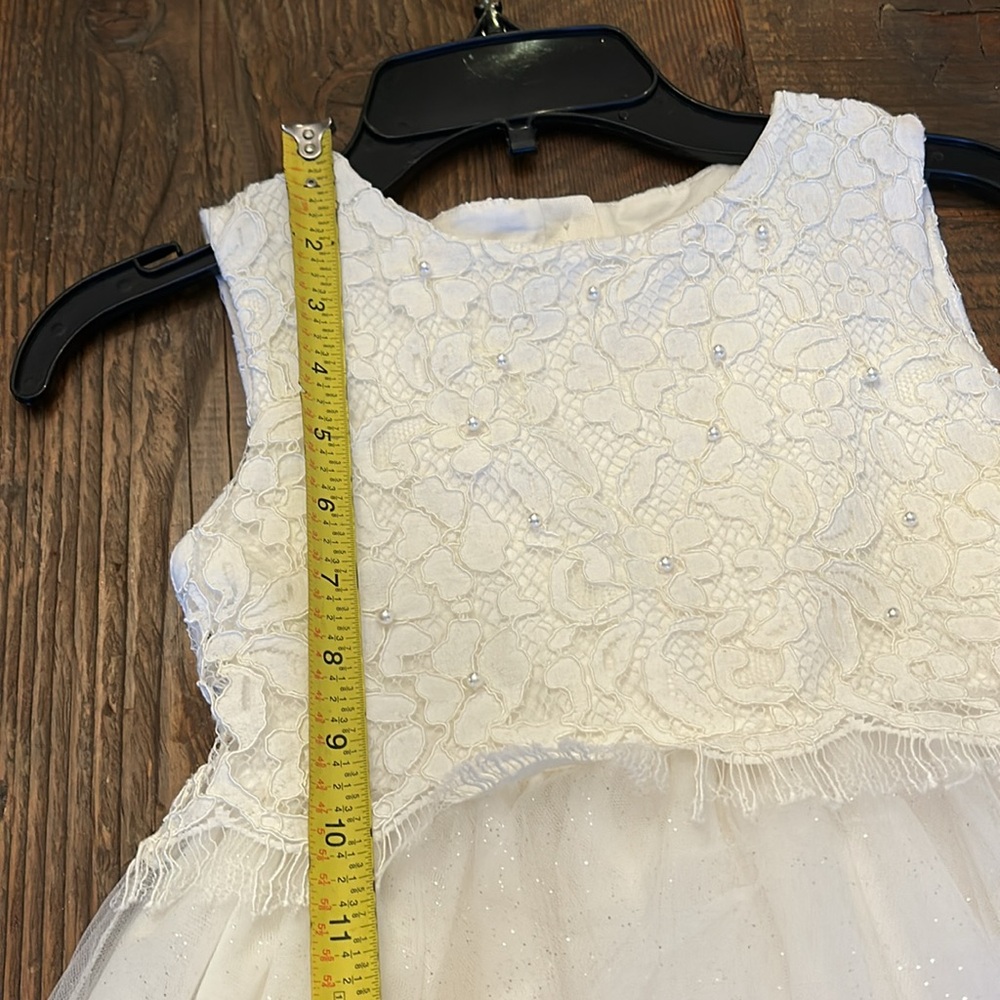 Alice Pi Little Girls Ivory Lace / Tulle Flower Girl / Communion Dress.  Size 4 - Picture 11 of 12